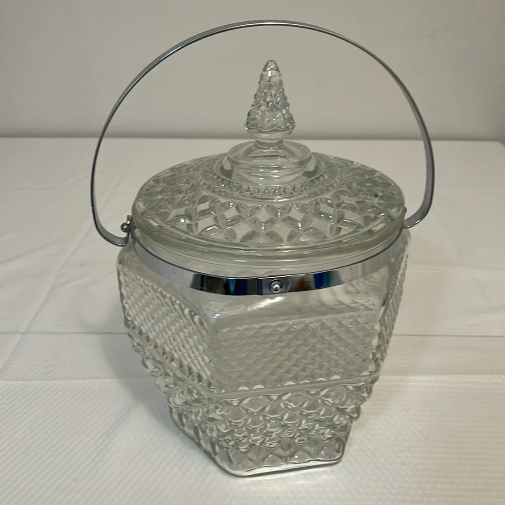 Vintage Anchor Hocking Ice Bucket with Lid